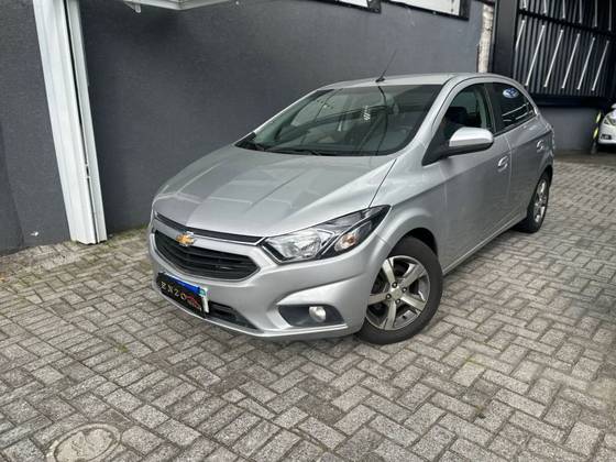 CHEVROLET ONIX 1.4 MPFI ADVANTAGE 8V FLEX 4P AUTOMÁTICO CHEVROLET ONIX 1.4 MPFI ADVANTAGE 8V FLEX 4P AUTOMÁTICO
